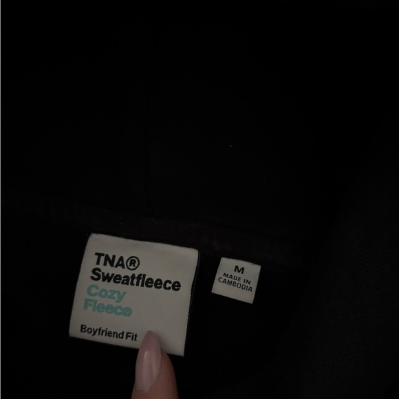 Aritzia Boyfriend Hoodie - Picture 3 of 3